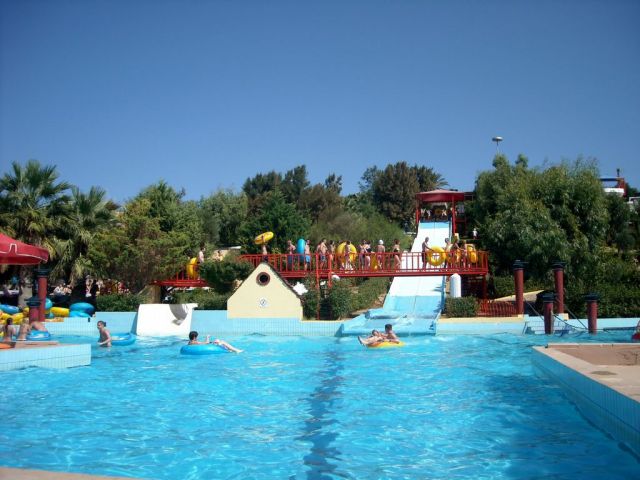 i/Kranj/Absolvent08/08-WaterCity/absolvent 1970.jpg_640.jpg